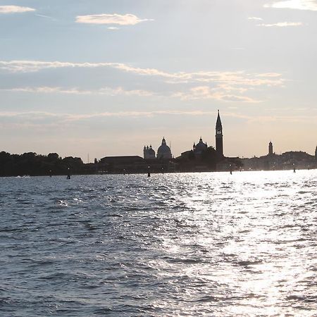 Appartamento Calle Dei Preti Венеция Экстерьер фото