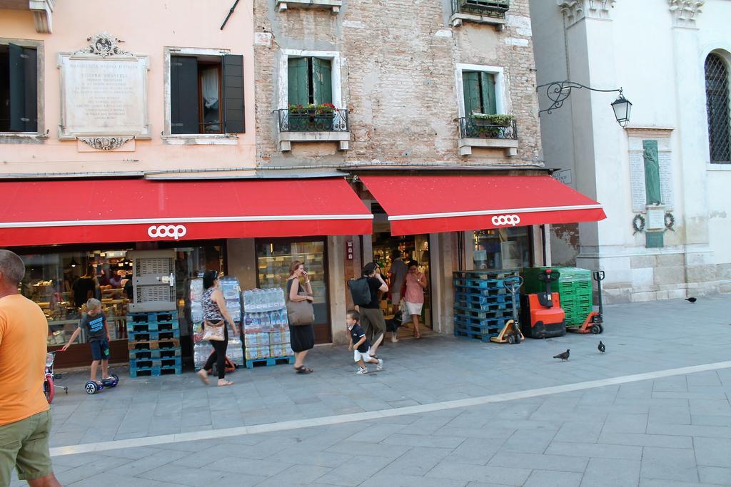 Appartamento Calle Dei Preti Венеция Экстерьер фото