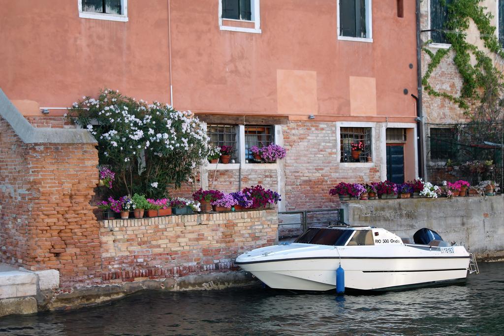 Appartamento Calle Dei Preti Венеция Экстерьер фото