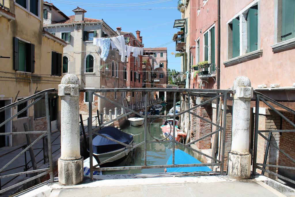 Appartamento Calle Dei Preti Венеция Экстерьер фото